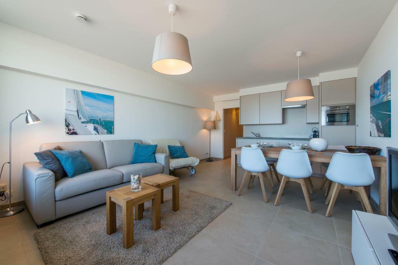 Cosy Studio With Sea View In Oostende Exteriör bild
