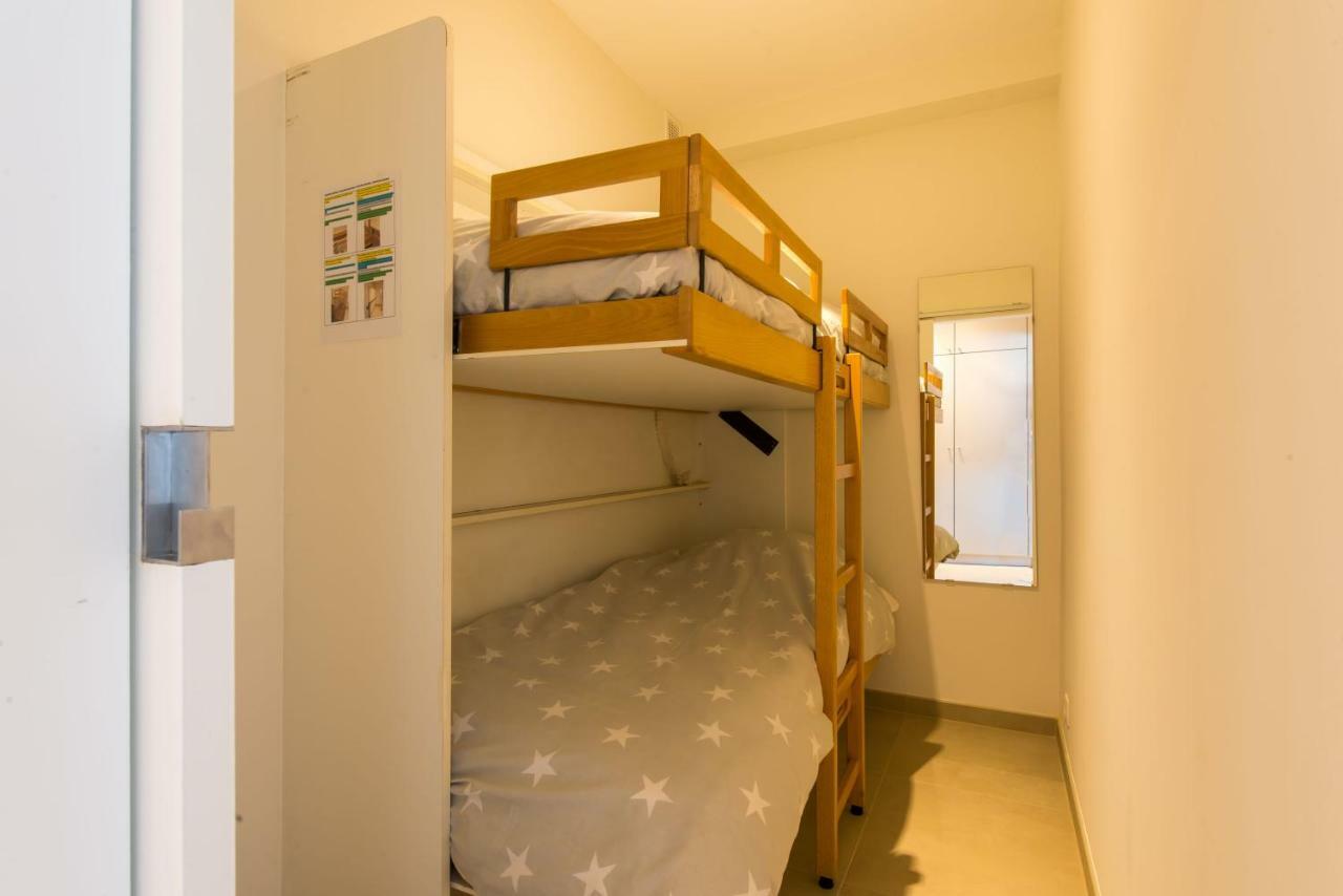 Cosy Studio With Sea View In Oostende Exteriör bild