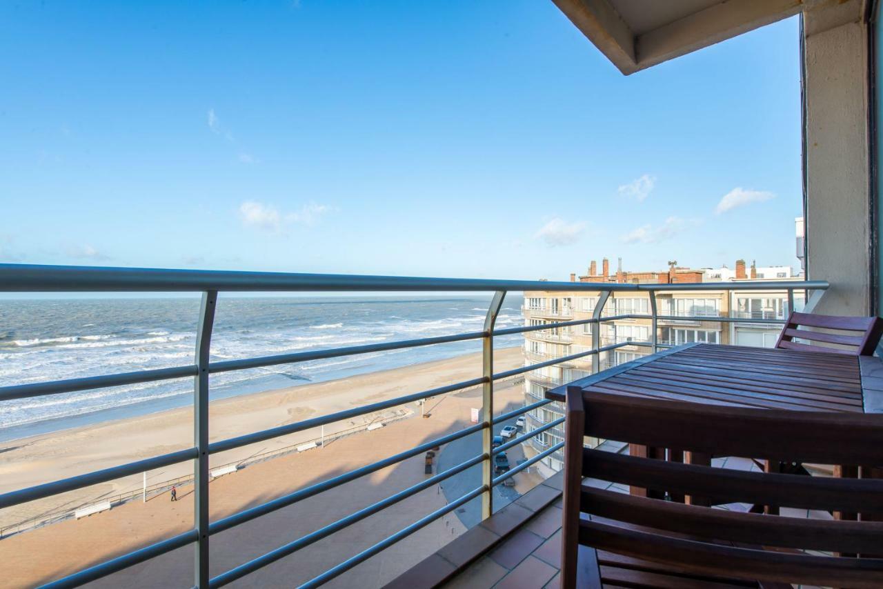 Cosy Studio With Sea View In Oostende Exteriör bild