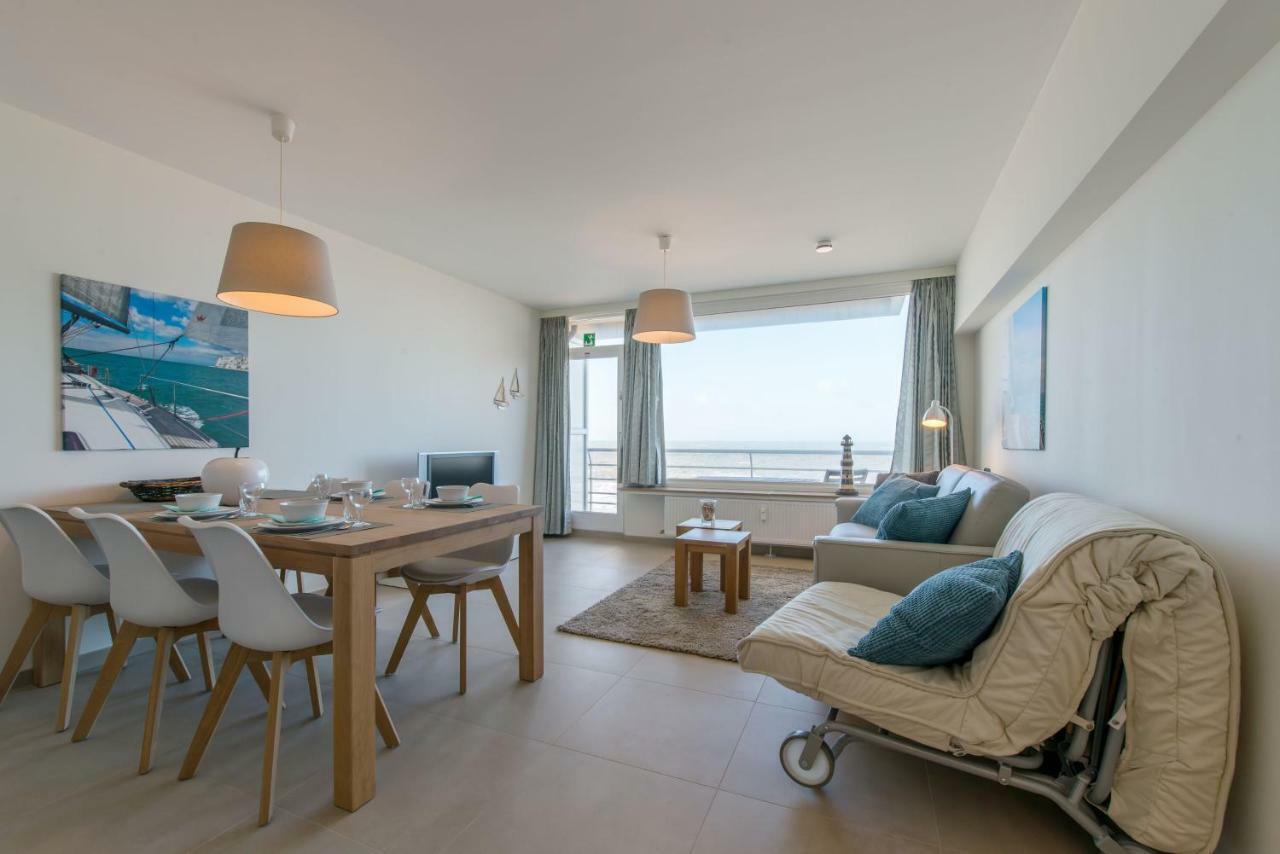 Cosy Studio With Sea View In Oostende Exteriör bild